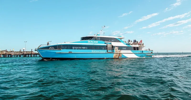 SeaLink Ferry & Bike Hire from Fremantle