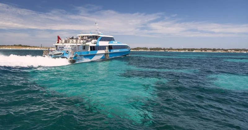 Ferry & Island Bus Tour from Perth or Fremantle